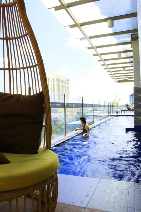 Joyful Hub With Netflix At Sunvida Aparthotel Cebu Exterior photo